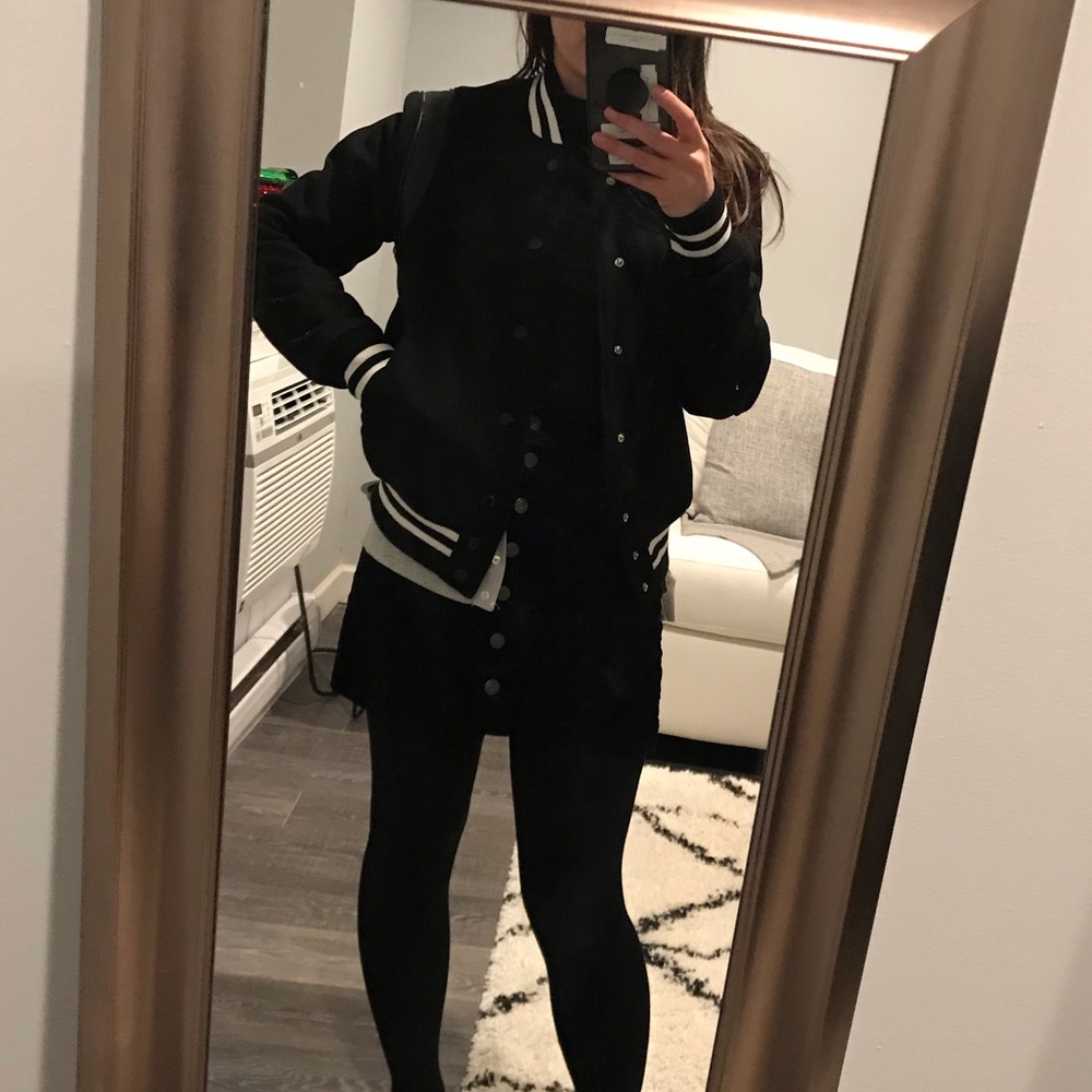 TNA (Aritzia) bomber jacket size XS